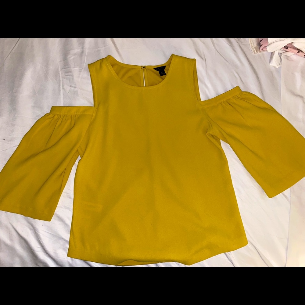 Ann Taylor blouse size S petite